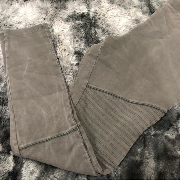 EXPRESS OLIVE GREEN GRAY JEGGINGS LEGGING STRETCHABLE PANT SZ M - Picture 2 of 4